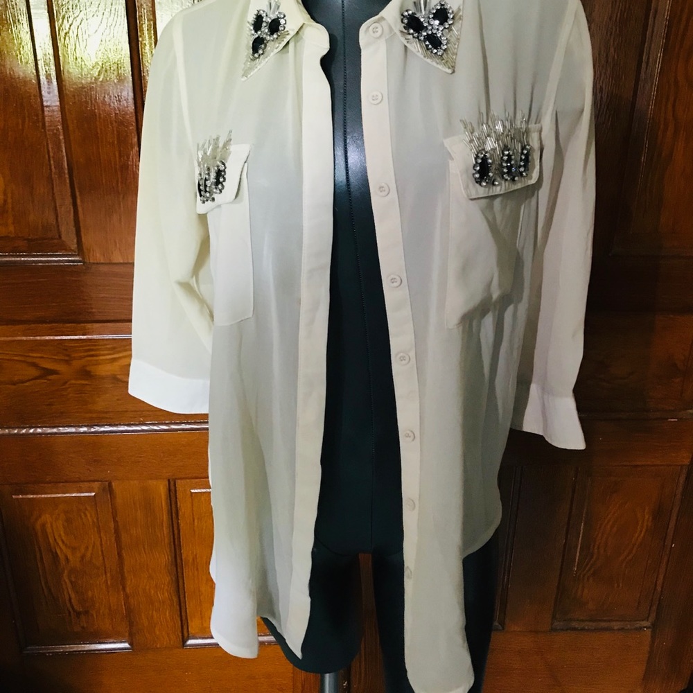 Beaded blouse - Picture 2 of 2